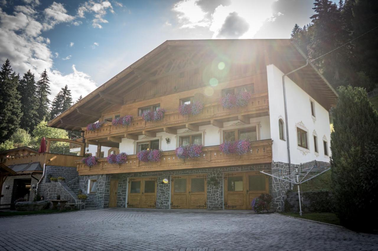 Landhaus Maria Apartment Neustift im Stubaital Bagian luar foto